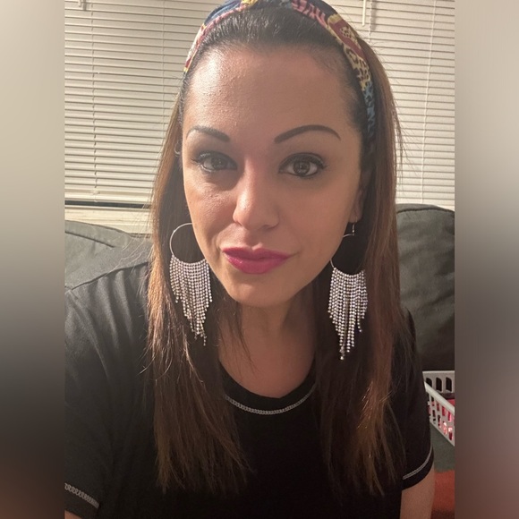 SPARKLE_SUSAN IS LIVE! 🧡 - Picture 3 of 5